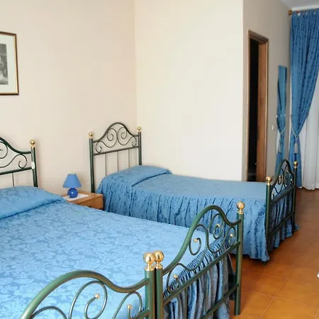 Ristorante Da Tunon Hotell 2*